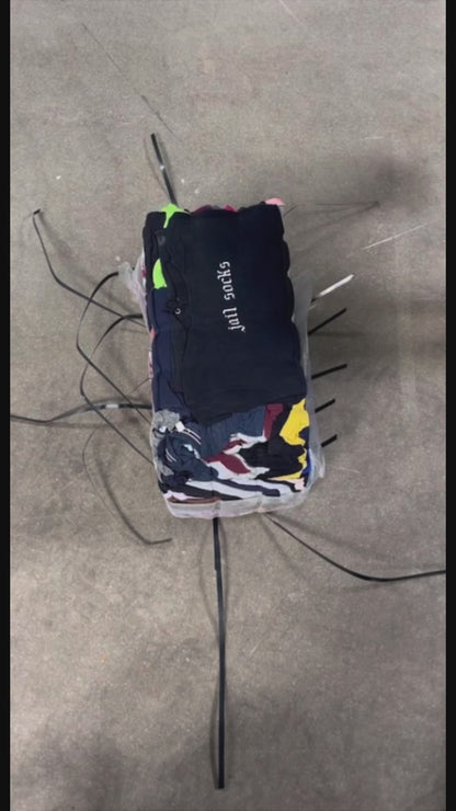 25X CHAMPION SWEATSHIRTS/ HOODIES