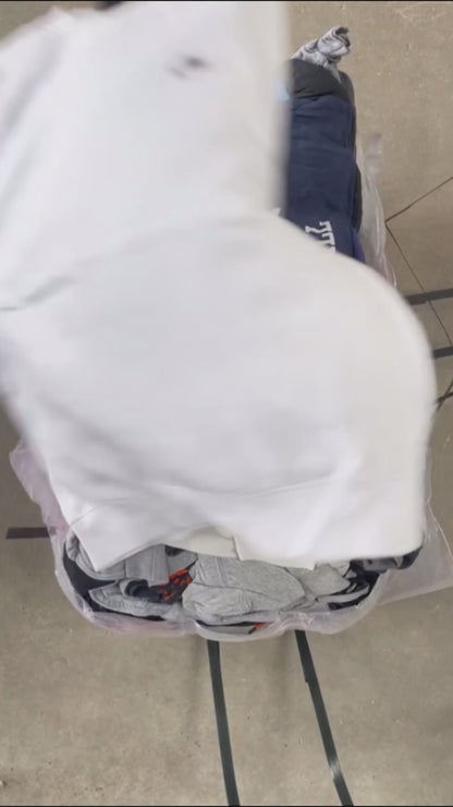 50X NIKE SWEATS AND HOODIES (GRADE B)